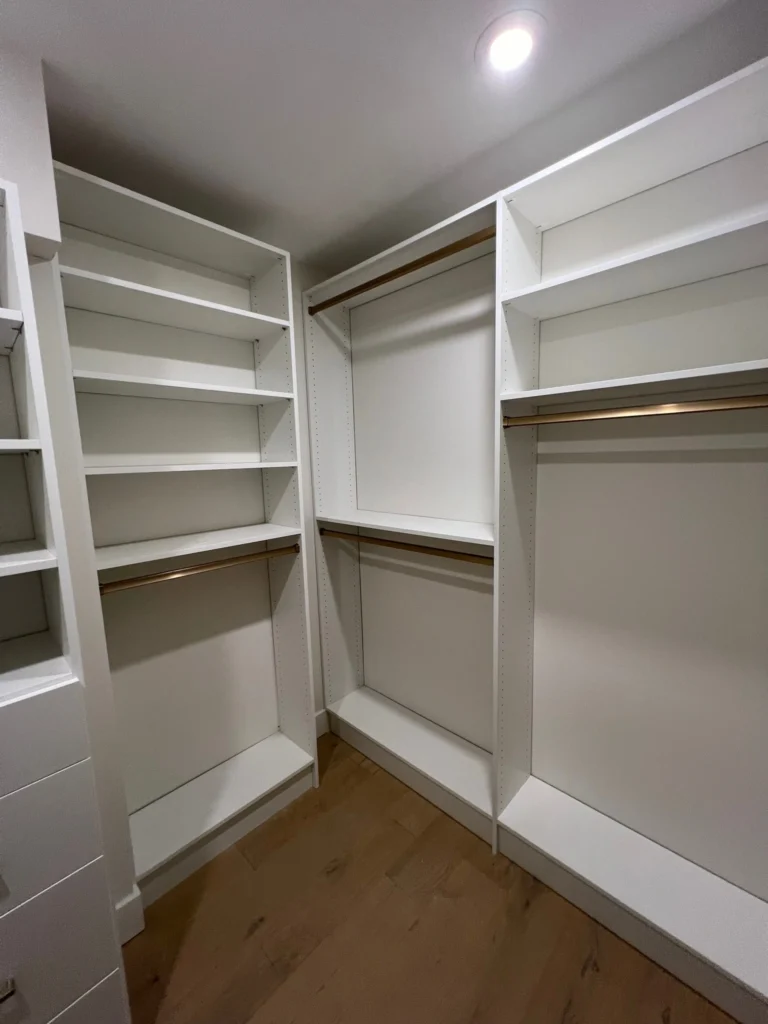 Montreal Custom Closets walk in